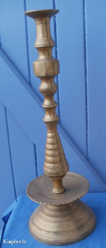 Bougeoir en bronze