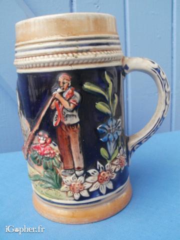 Chope à bière WEKARA numéroté 5608