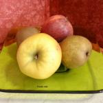 Coupe à fruits en verre vert