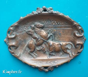 Cendrier en bronze Tauromachie matador à cheval