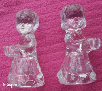 2 portes bougeoirs en verre (angelots)
