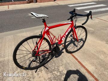 Vélo de route BTWIN - Cintre plat Tout carbone rouge