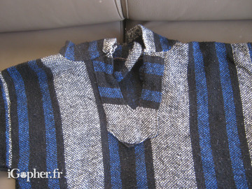 Pull à capuche Baja Hoodie authentique