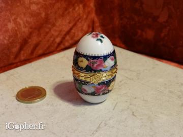 Boite à pilule porcelaine (Réf. 09)