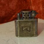 Briquet Marlboro à essence