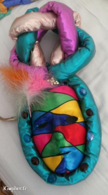 Grand masque vénitien à suspendre