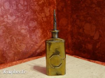 Burette à huile militaire et ancienne de 1896