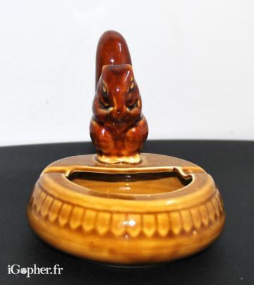 Cendrier vide-poches avec écureuil