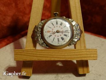 Montre mécanique (feuille de lierre)