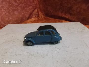 Voiture miniature Citroën 2CV (Solido)