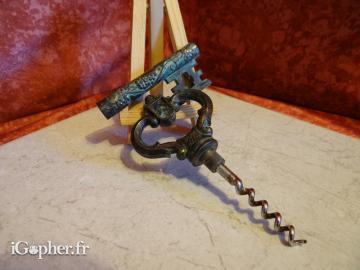 Tire bouchon forme clé la Vigne