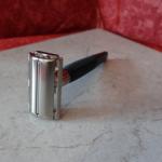 Rasoir Gillette ligne longue (bleu)