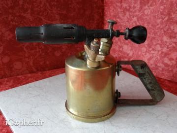 Lampe à souder ancienne (FJ Vesta Paris M2)
