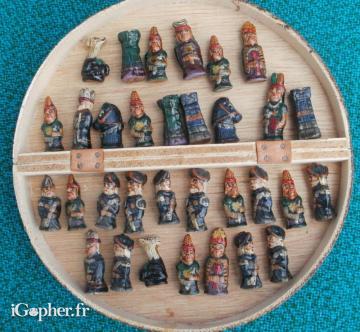 Jeu d'échec en bois d'Amérique Latine