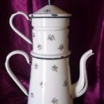 Grande cafetière des années 1930