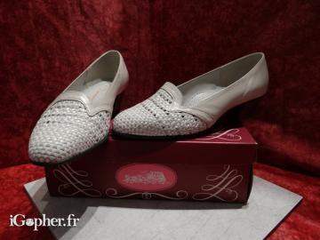 Chaussures Anou blanche (40)