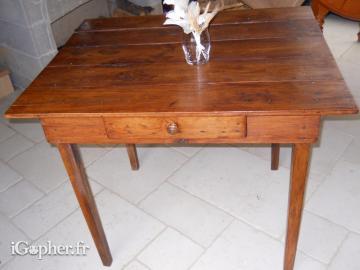 Table ancienne en pin
