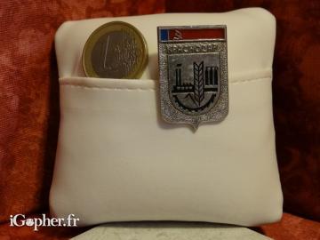 Broche Russe (blason épis de blé et usine)