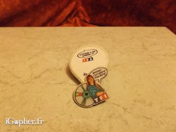 Pin's TF1 Hélène Rollès