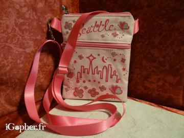 Pochette Seattle rose (bandoulière)