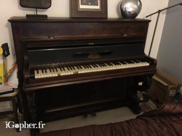 Piano de pied ancien - Erard