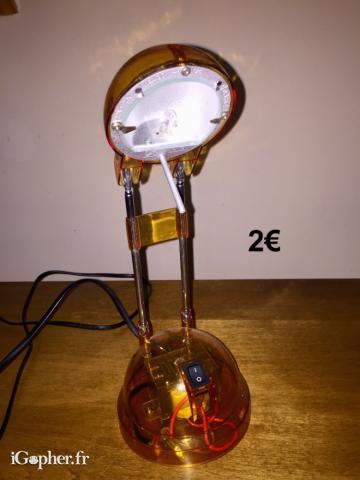 Lampe de bureau à tête inclinable