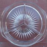 Plat apéritif en verre (3 compartiments)