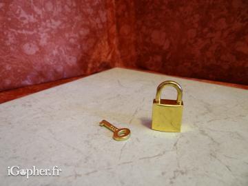 Cadenas pour carnet secret
