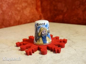 Dé à coudre de collection Berck Marin pêcheur